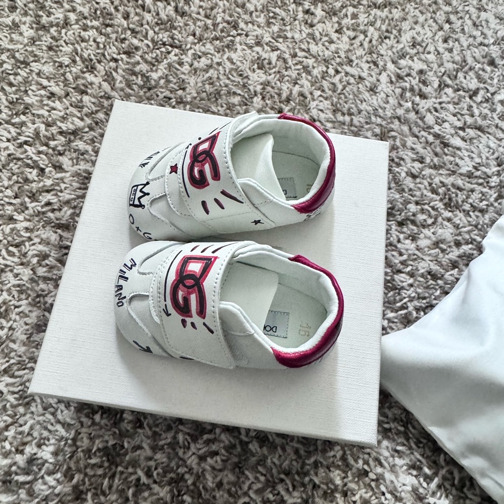 Baby original DOLCE and Gabbana shoe